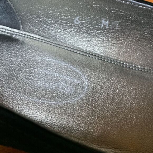 Talbots Size 6M black kitten heels - Picture 7 of 7